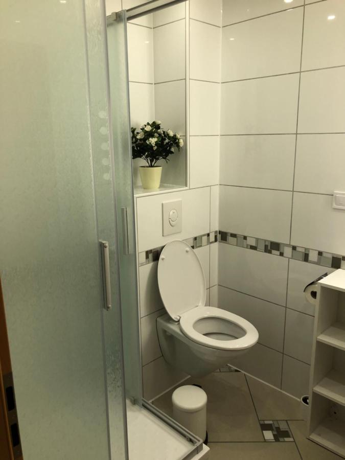 Room 4 You Düsseldorf Zewnętrze zdjęcie